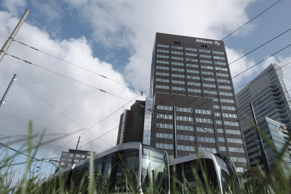 Allianz