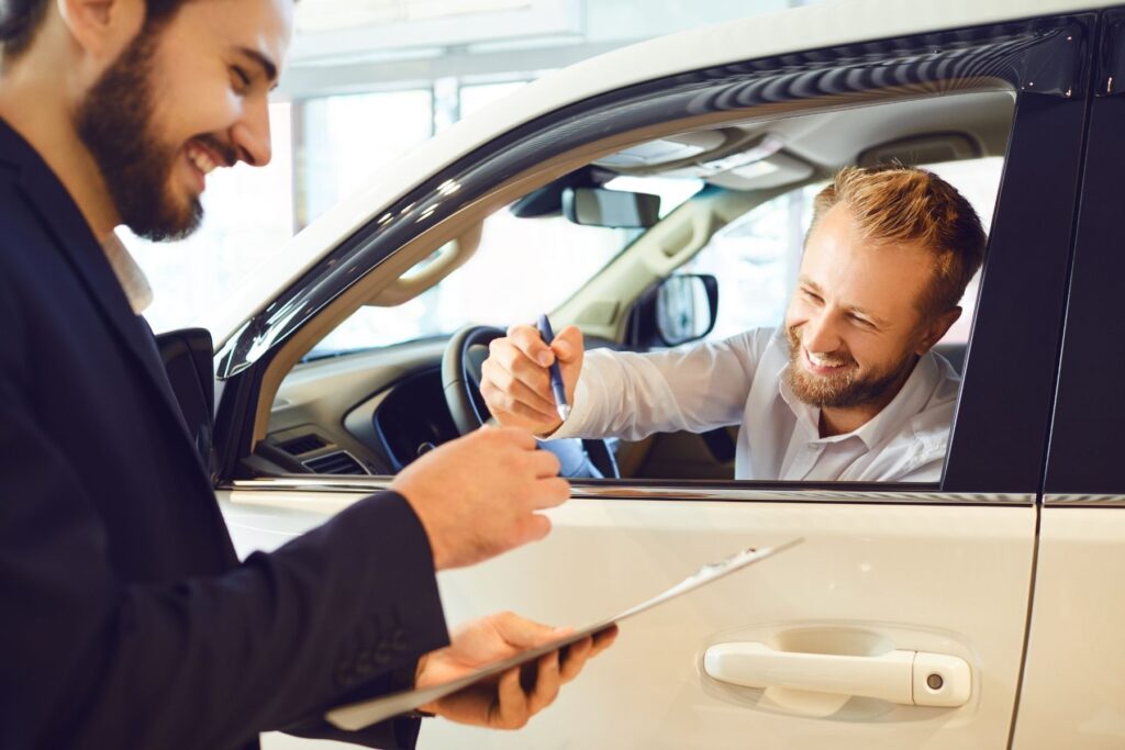 Overwaarde huis besteden aan auto